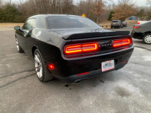 Used 2020 Dodge Challenger R/T image 7