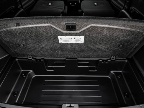 New 2025 Buick Enclave Avenir w/ Super Cruise Package image 11