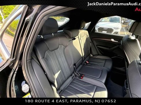 Used 2023 Audi Q5 2.0T Premium Plus w/ Premium Plus Package AWD/4WD image 19