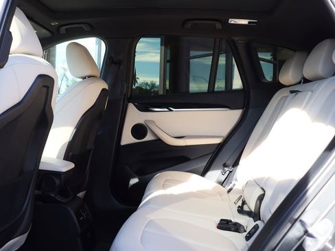 Used 2020 BMW X1 sDrive28i w/ Premium Package image 31