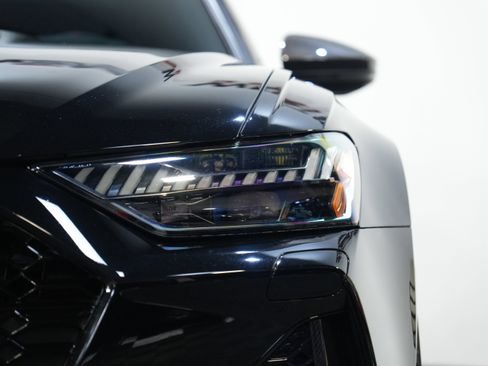 Used 2021 Audi RS 6 w/ Carbon Optic Package image 10