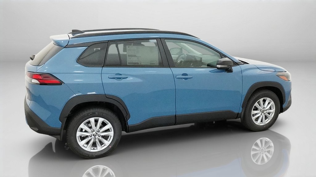New 2026 Toyota Corolla Cross LE FWD image 13