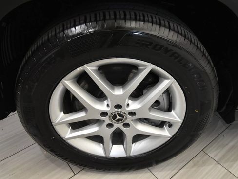 Used 2020 Mercedes-Benz GLS 450 4MATIC image 10