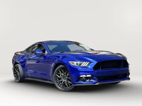 Used 2015 Ford Mustang GT w/ Equipment Group 051A RWD image 20