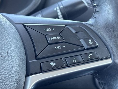 Used 2024 Nissan Sentra SV FWD image 10