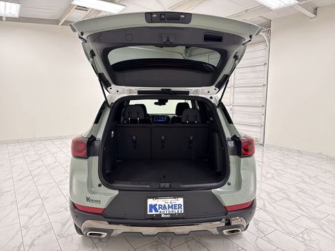 Used 2025 Chevrolet TrailBlazer ACTIV w/ Driver Confidence Package image 27