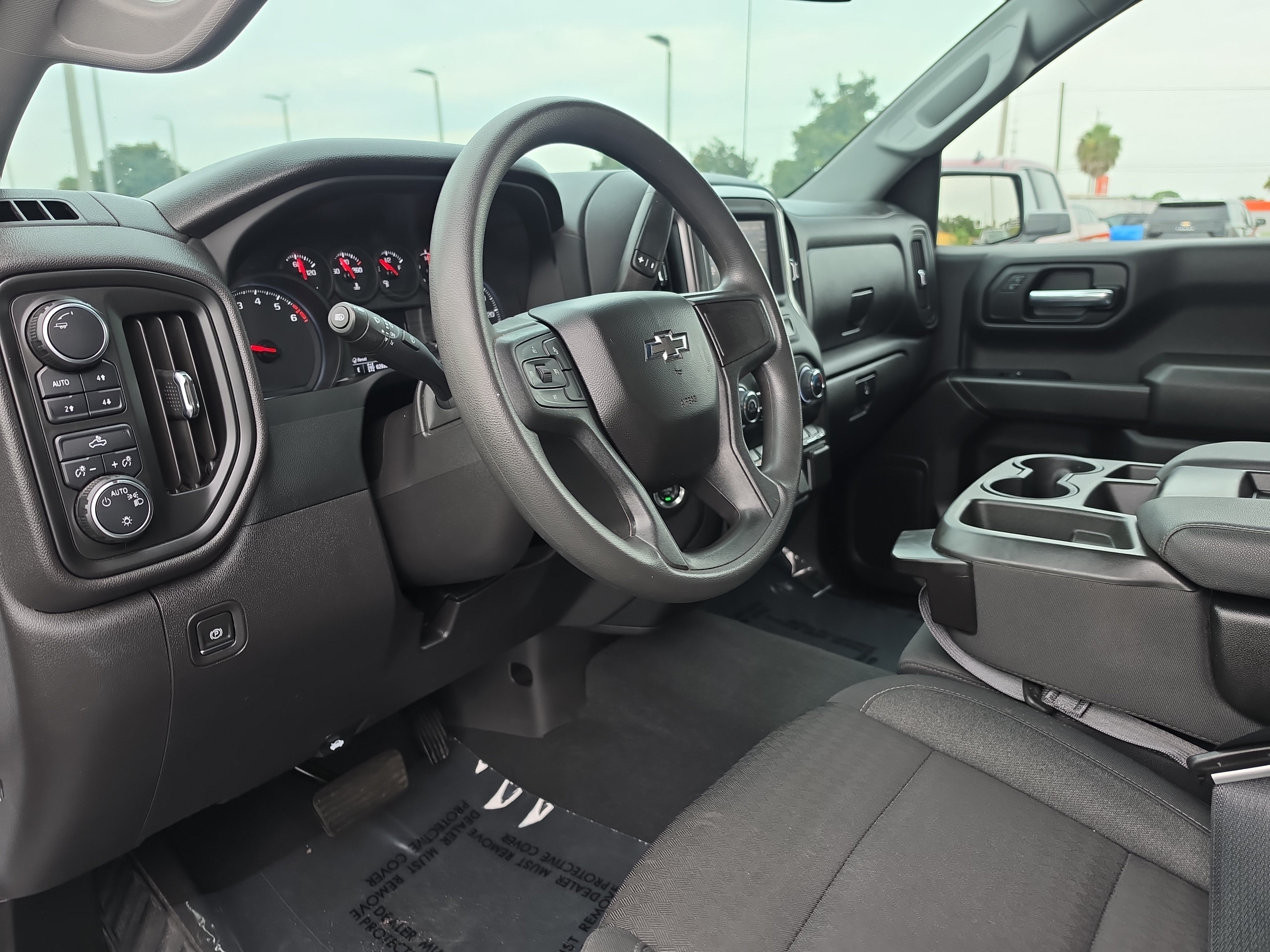 Used 2023 Chevrolet Silverado 1500 Custom Trail Boss w/ LPO, Dark Essentials Package AWD/4WD image 14