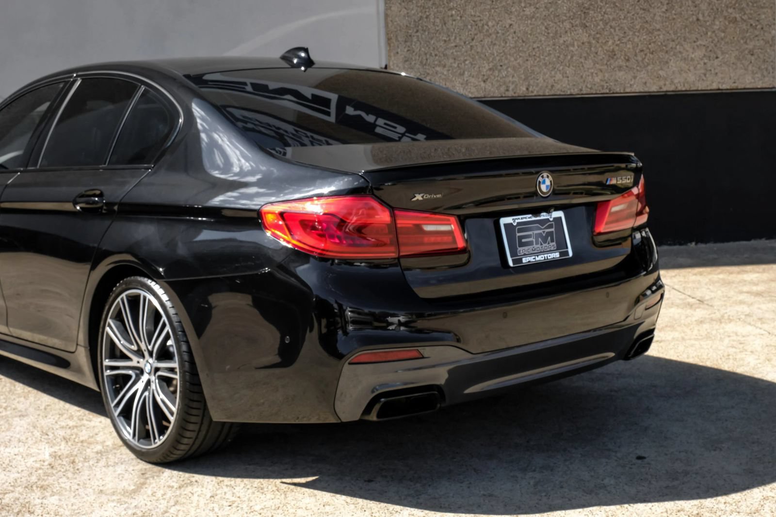 Used 2020 BMW M550i xDrive AWD/4WD image 13