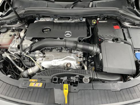 Certified 2022 Mercedes-Benz GLA 250 image 51