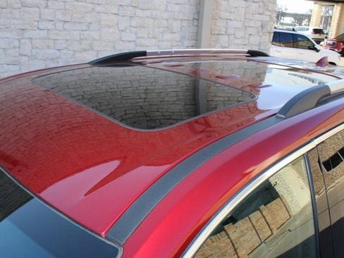 Used 2023 Chevrolet Traverse High Country image 4