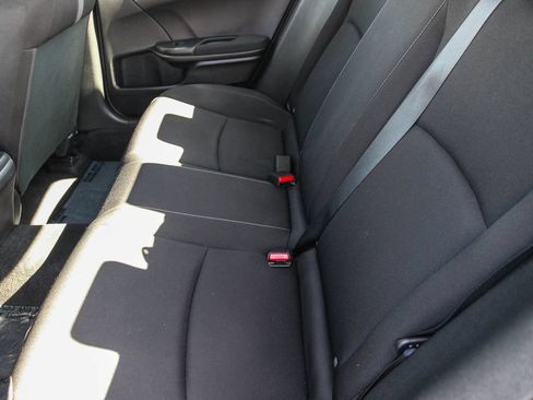 Used 2019 Honda Civic LX image 18
