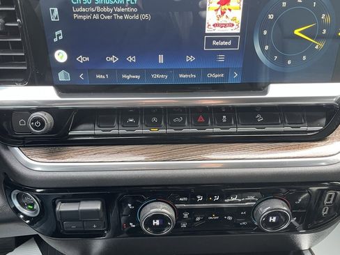 Certified 2022 Chevrolet Silverado 1500 RST w/ Convenience Package II image 39