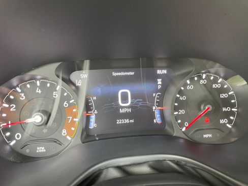 Used 2025 Jeep Compass Trailhawk image 40