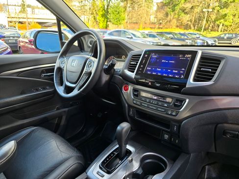 Used 2016 Honda Pilot EX-L image 11