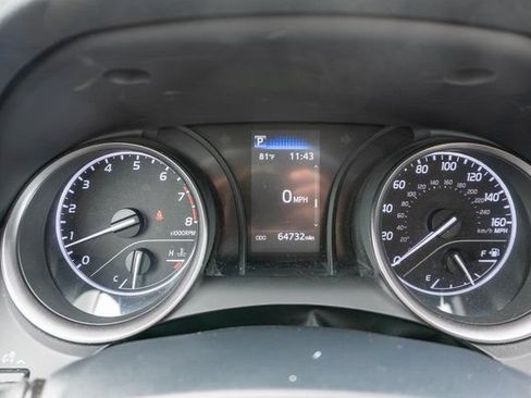 Used 2023 Toyota Camry SE FWD image 19
