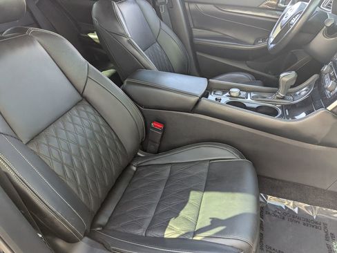 Certified 2023 Nissan Maxima Platinum w/ Sport Mat Group FWD image 11