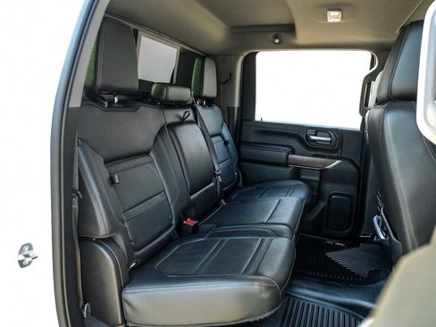 Used 2022 GMC Sierra 3500 Denali w/ Denali Ultimate Package AWD/4WD image 35