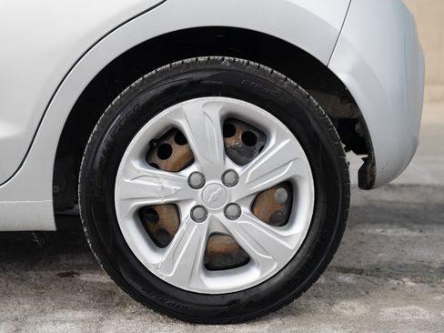 Used 2020 Chevrolet Spark LS image 9