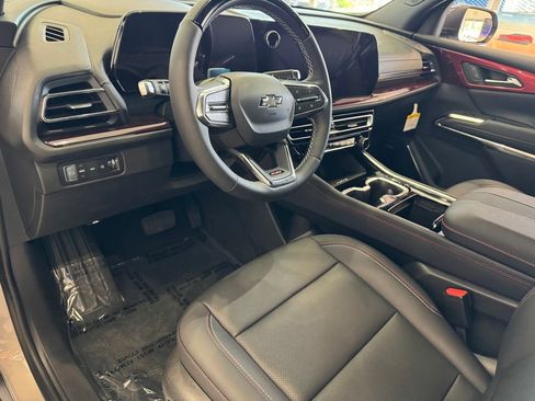 New 2026 Chevrolet Traverse Z71 w/ Enhanced Driving Package AWD/4WD image 20