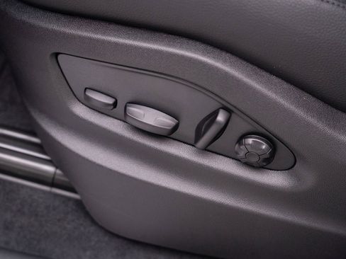 New 2026 Porsche Cayenne image 15