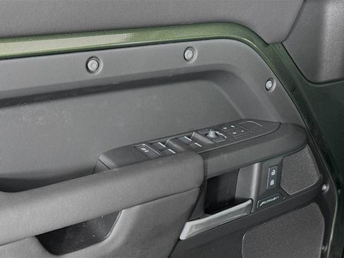 New 2026 Land Rover Defender 110 S AWD/4WD image 18