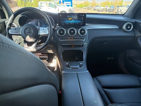 Used 2022 Mercedes-Benz GLC 300 4MATIC image 20