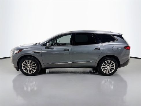 Used 2019 Buick Enclave Premium w/ Experience Buick Package image 4