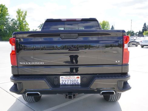 Used 2020 Chevrolet Silverado 1500 LT Trail Boss image 13
