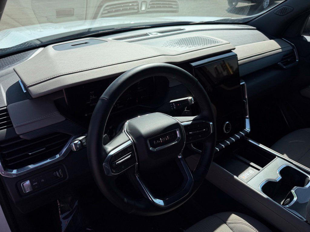 Used 2026 GMC Acadia Elevation FWD image 19
