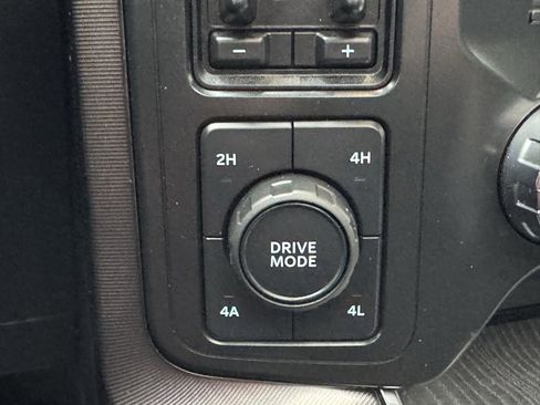 Certified 2021 Ford F150 Platinum w/ Equipment Group 701A High image 47