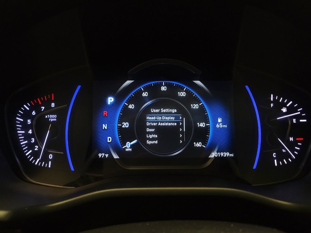 Used 2020 Hyundai Santa Fe Limited FWD image 23