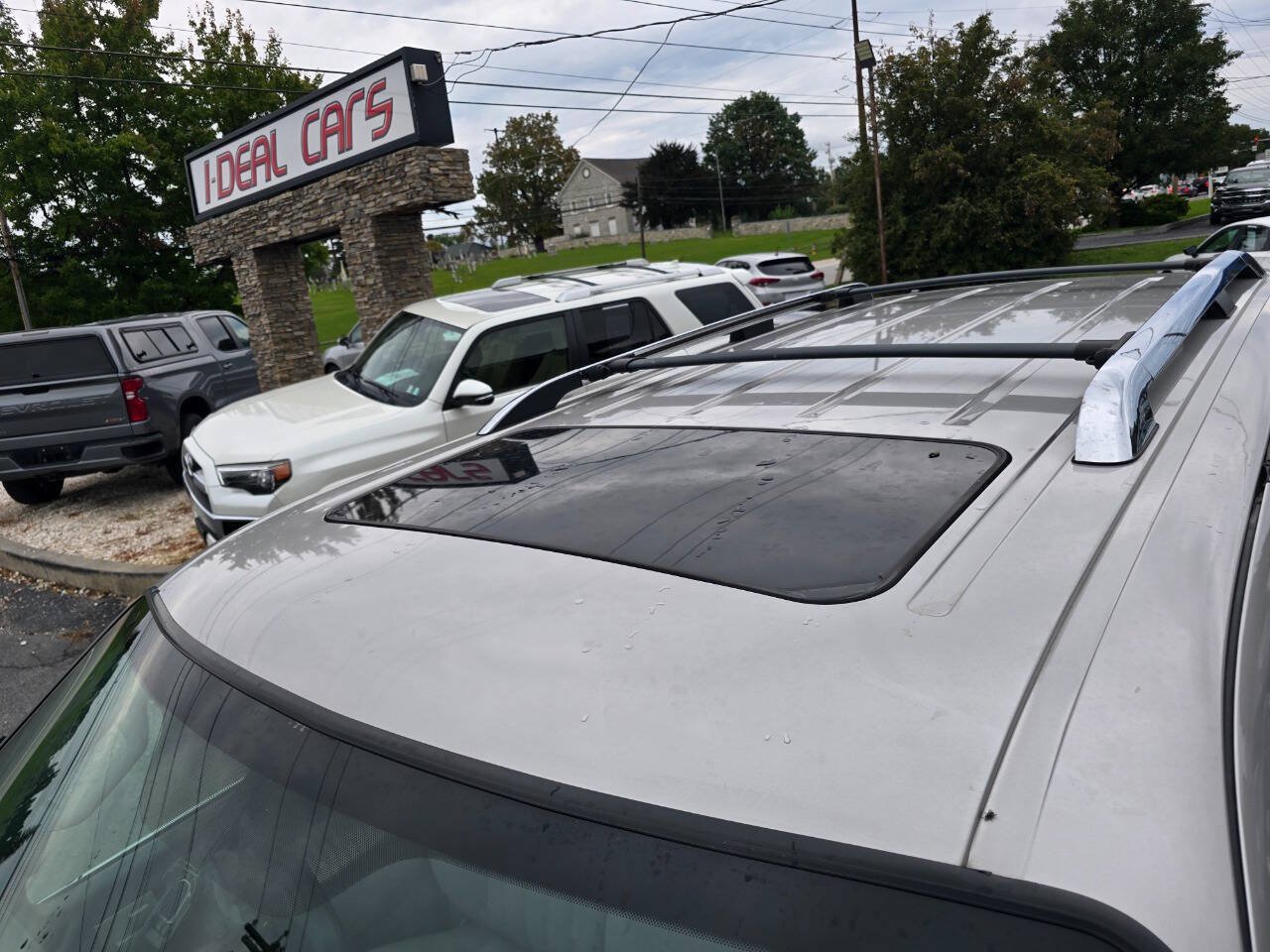 Used 2005 Lincoln Aviator AWD image 10