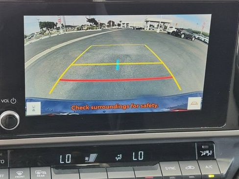 Used 2025 Toyota Camry SE FWD image 20