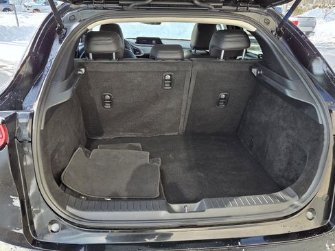 Used 2025 MAZDA CX-30 AWD 2.5 S w/ Preferred Package image 21