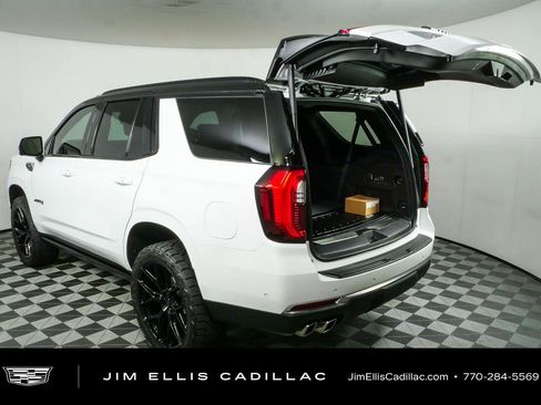 Used 2025 GMC Yukon AT4 Ultimate w/ LPO, Floor Liner Package AWD/4WD image 38