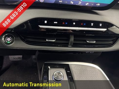 New 2026 Buick Enclave Sport Touring w/ Power Package FWD image 4