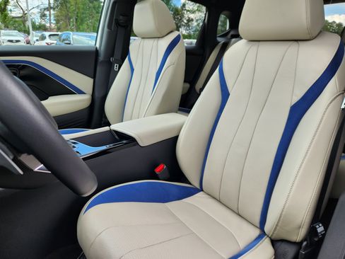 Certified 2025 Acura ADX A-Spec AWD/4WD image 7