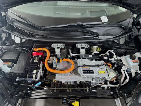 Used 2023 Nissan Ariya FWD image 36