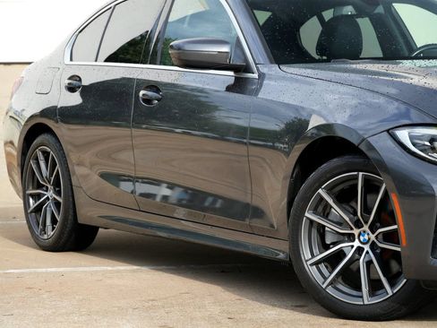 Used 2019 BMW 330i Sedan w/ Premium Package RWD image 18