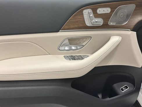 New 2026 Mercedes-Benz GLE 450 4MATIC image 10