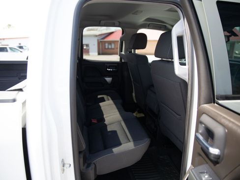 Used 2018 Chevrolet Silverado 1500 LT image 20