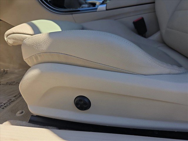 Used 2018 Mercedes-Benz C 300 4MATIC Cabriolet image 27