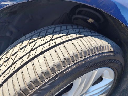 Used 2017 BMW 330e RWD image 12