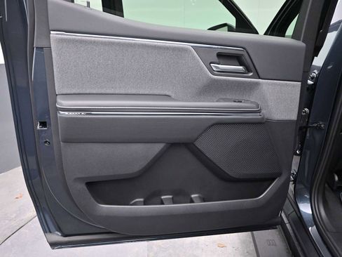 New 2026 GMC Sierra EV Elevation image 18