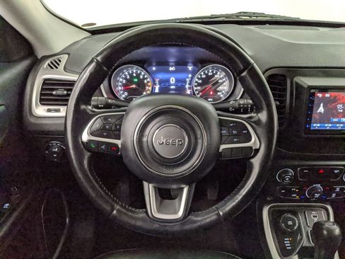 Used 2021 Jeep Compass Latitude w/ Convenience Group AWD/4WD image 13