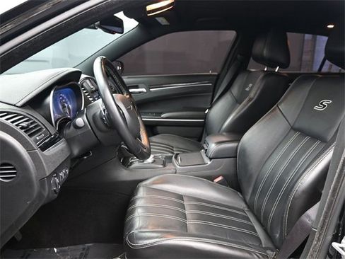 Used 2022 Chrysler 300 S image 11