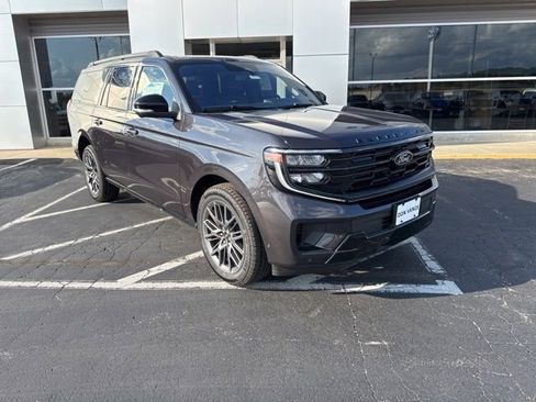 New 2025 Ford Expedition Max Platinum w/ Stealth Performance Package image 8
