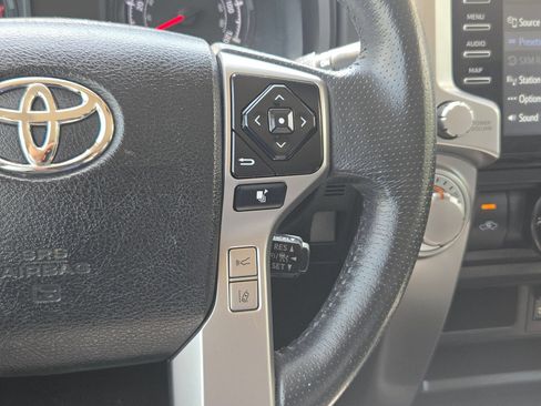 Used 2021 Toyota 4Runner SR5 RWD image 20