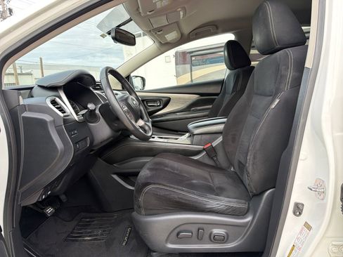 Used 2018 Nissan Murano SV image 15