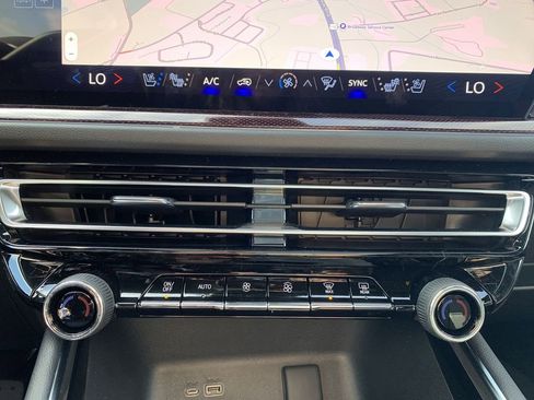 New 2026 Chevrolet Traverse RS w/ LPO, Floor Liner Package image 16